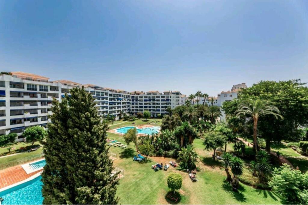 Апартаменты Central & Renovated Studio With Pool In Puerto Banus Марбелья Экстерьер фото